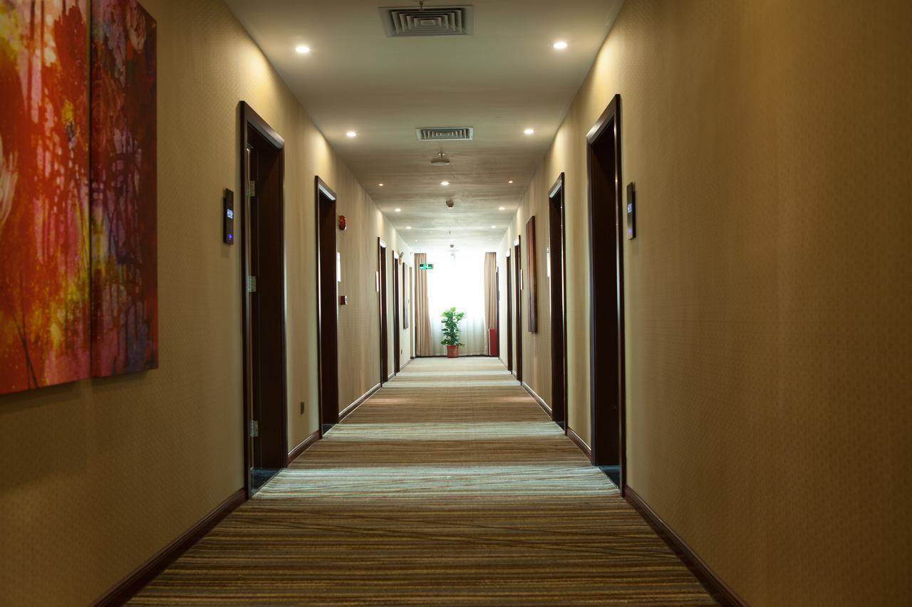 Guangzhou Wan Ao Hotel Plaza Limited Airport Express Hotel Buitenkant foto